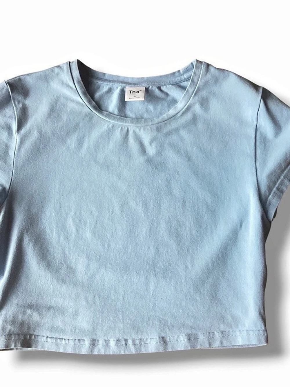 Aritzia Tna Cropped Short Sleeve Tee Baby Blue Size M